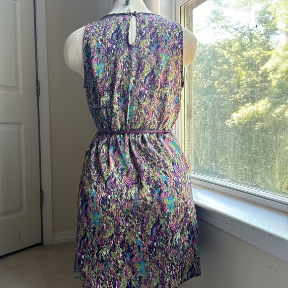 Sleeveless Dress - Picture 6 of 6